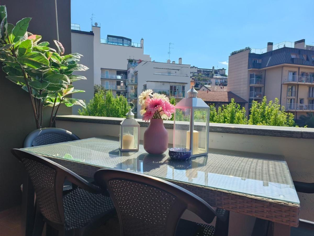 Exclusive And Unobtainable Big Terrace In Milano Downtown With Ac, Wifi, Subway M1 And M2 In Shopping Area Milão Exterior foto